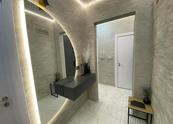 Апартаменты Sea Breeze 1 *