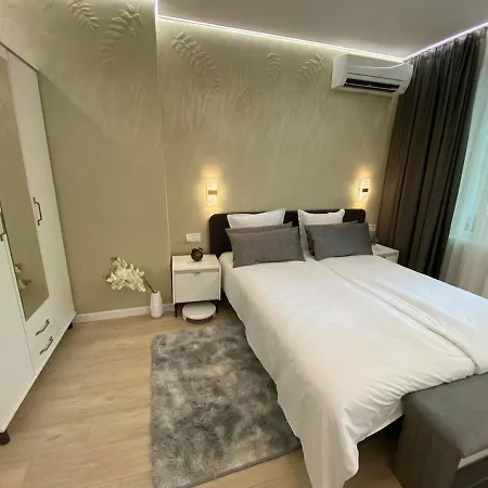 Apartment Sea Breeze 1 Varna